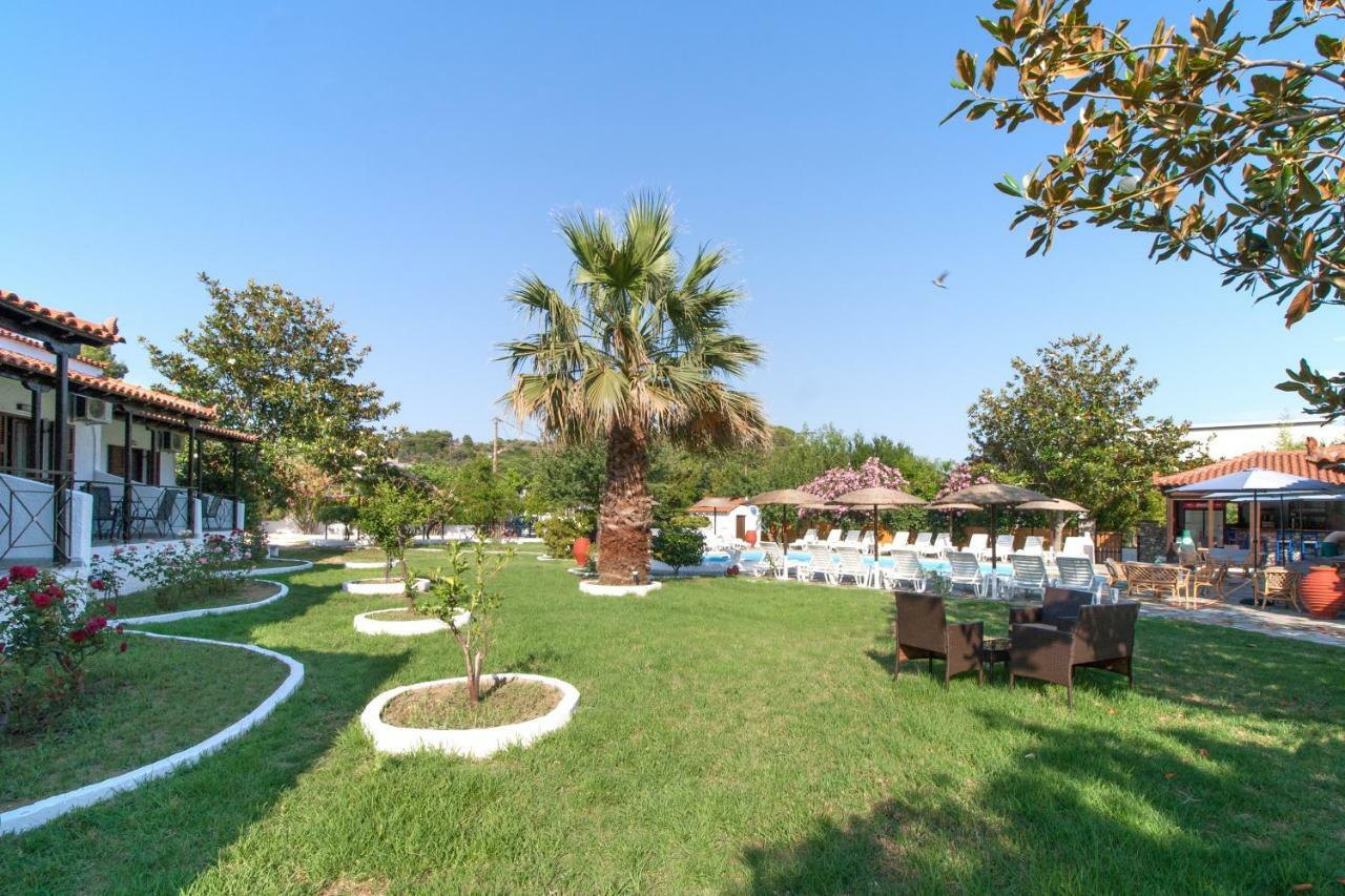 Strawberry Skiathos Agia Paraskevi  Exteriör bild